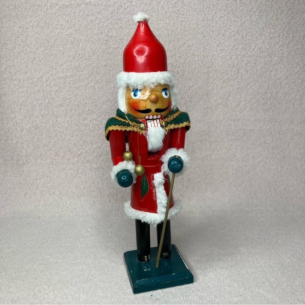 Vintage Hand Painted 15” Wooden Nutcracker Soldier Figure Christmas Festive 1999